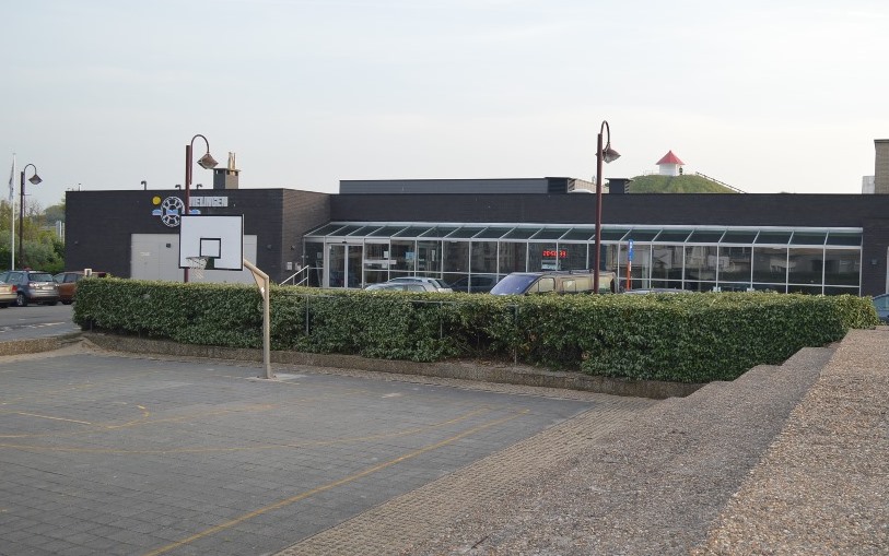 Zwemmen in het Wielingenbad te Wenduine 1